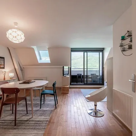 Balcon Sur Le T3 Avec Vue Spectaculaire * Duingt
